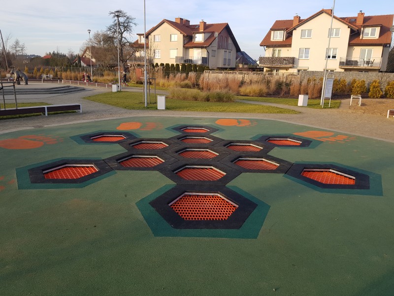 Plac zabaw Trampolina Hexo 13A INTER FUN